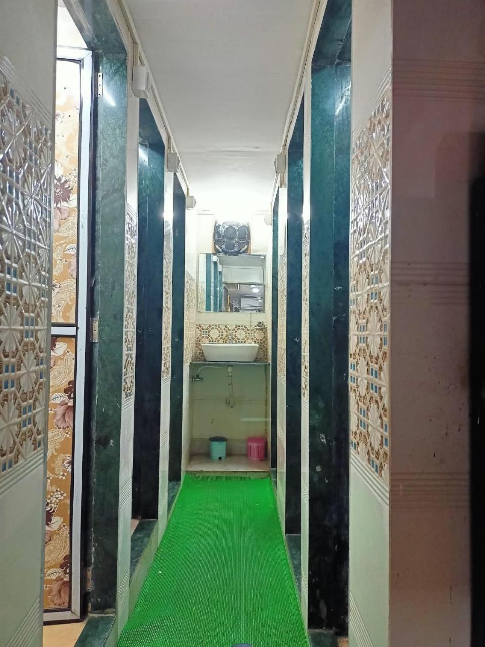 Hotel Golden View Dormitory Bombay Exterior foto
